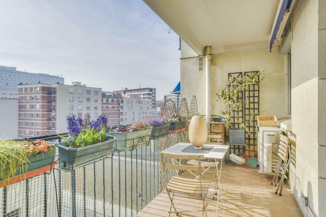Charming Apartment With Terrace By Weekome Paris Exterior photo